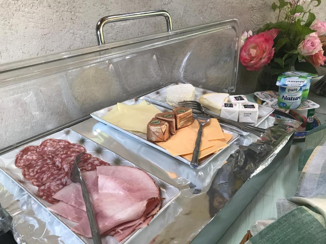Le Grand Jardin Bed & Breakfast Lafare Ngoại thất bức ảnh