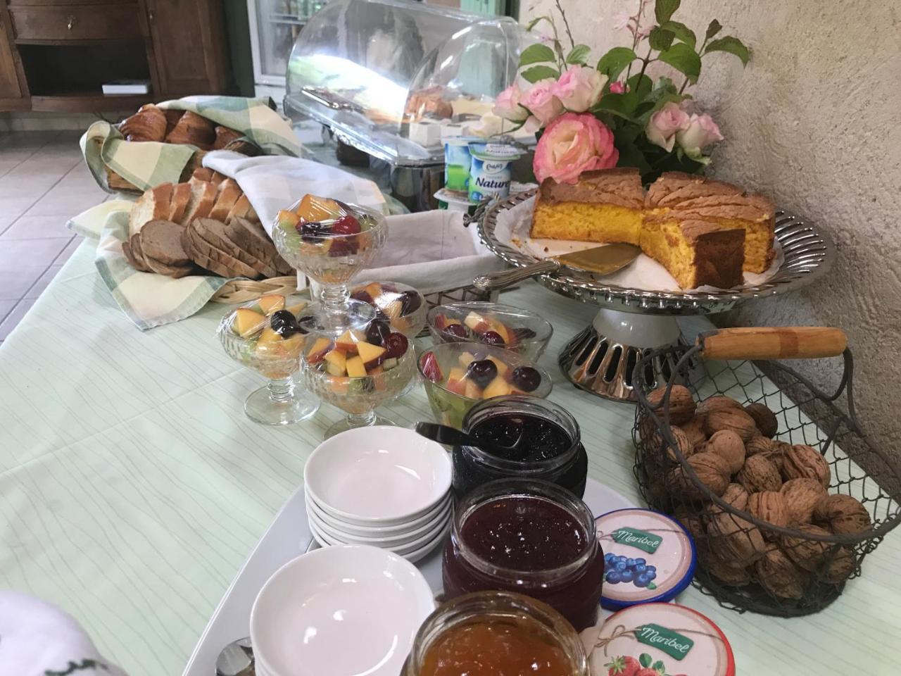 Le Grand Jardin Bed & Breakfast Lafare Ngoại thất bức ảnh